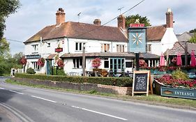 Fisherman'S Haunt Hotel